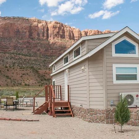 הוילה Redrock Moab Tiny House W Large Loft Site 8 מראה חיצוני תמונה